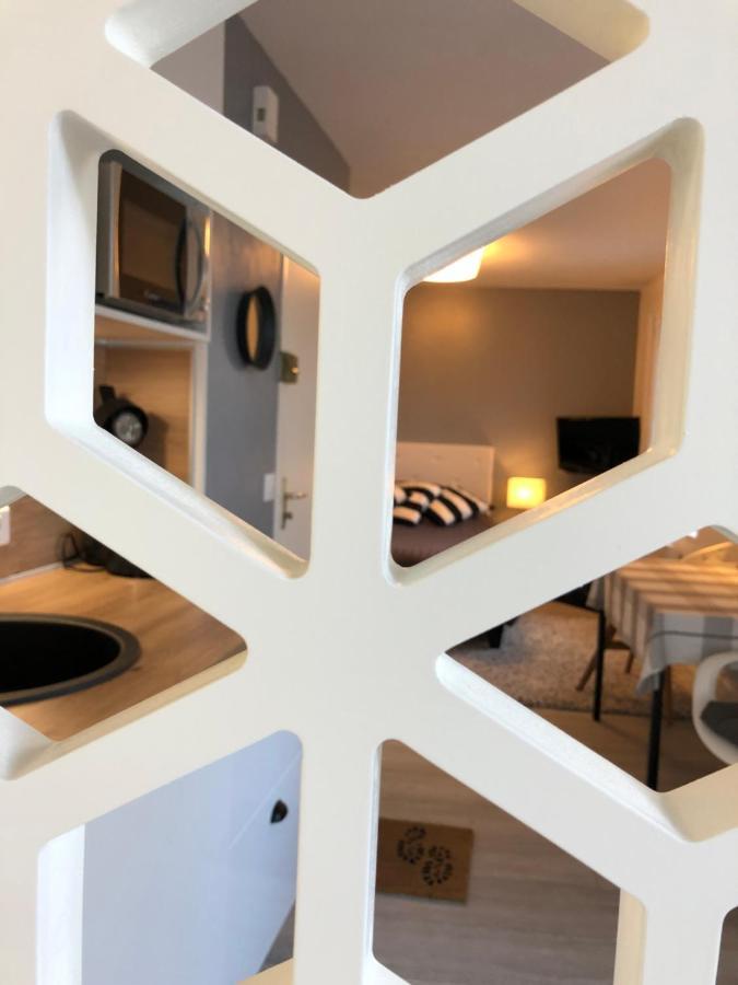 Maison Quatre Freres Louviers Esterno foto